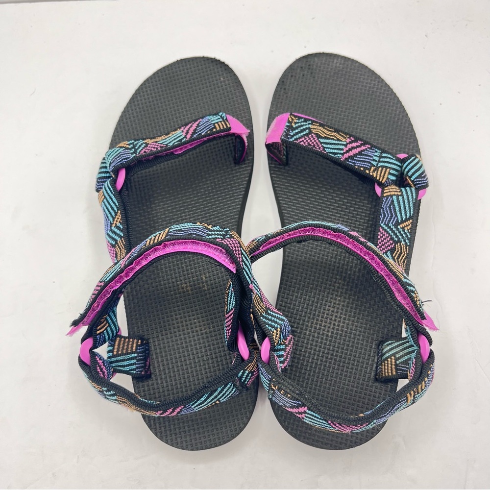 Teva Women’s Size 8 Original Universal Sandals boomerang Pink Lemonade Outdoor